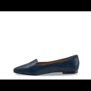 Trotters Harlowe size 12m navy